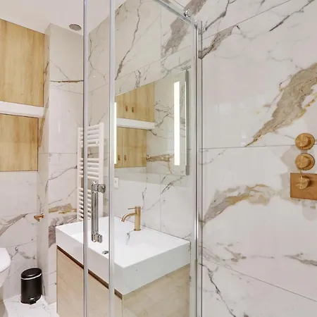 Pick A Flat's In Parc Monceau - Boulevard De Courcelles Daire *