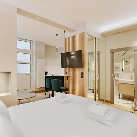Pick A Flat's In Parc Monceau - Boulevard De Courcelles Apartamento