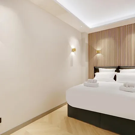 Pick A Flat's In Parc Monceau - Boulevard De Courcelles Appartement
